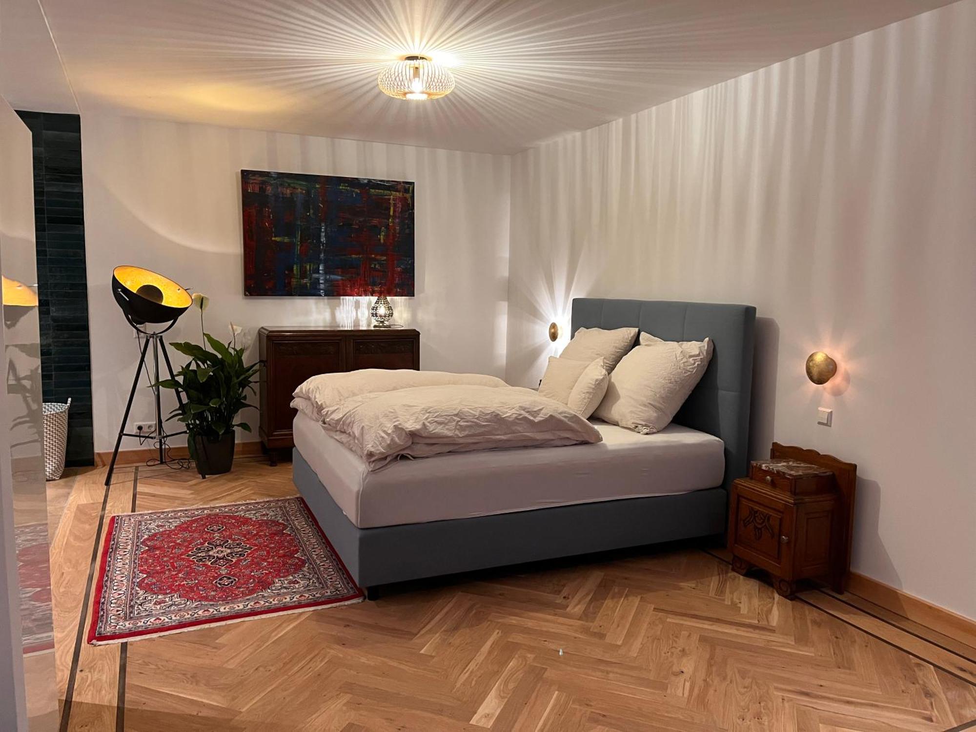 Graceland Fischerbach Luaran gambar